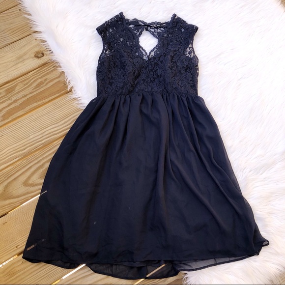 Tevolio Dresses & Skirts - Tevolion Knee Length Navy Blue Lace Bodice Dress